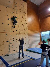 VA T'IL Y ARRIVER ? VA T'IL Y ARRIVER ?