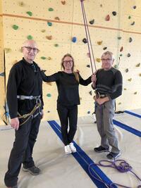 AVEC ELODIE... UN TIERCE GAGNANT ! AVEC ELODIE... UN TIERCE GAGNANT !